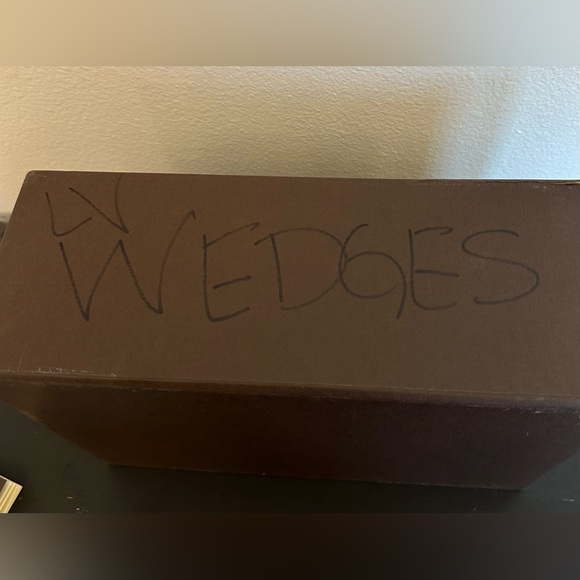 💯Authentic Louis Vuitton Wedge Sandals - Picture 8 of 10